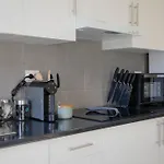 בית נופש Azorean T1-relaxing 1-bedroom Retreat Near Sao Miguel Highlights *