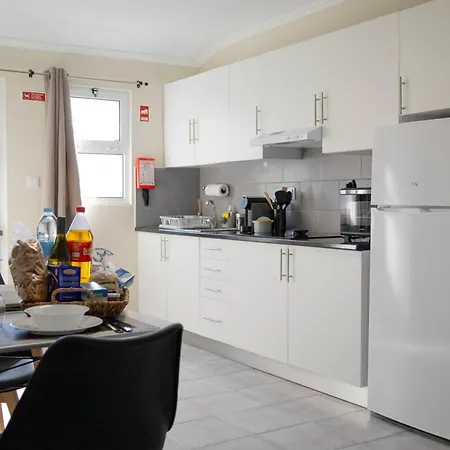 Azorean T1-relaxing 1-bedroom Retreat Near Sao Miguel Highlights Casa de Férias Lomba da Cruz