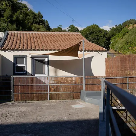 Casa de Férias Azorean T1-relaxing 1-bedroom Retreat Near Sao Miguel Highlights