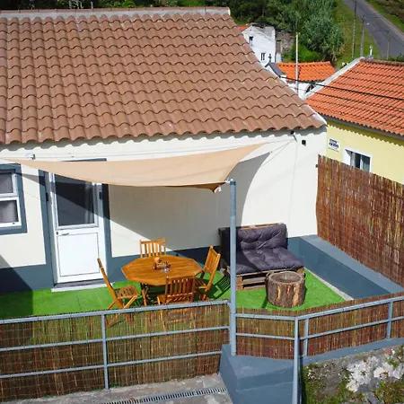 Casa de Férias Azorean T1-relaxing 1-bedroom Retreat Near Sao Miguel Highlights *